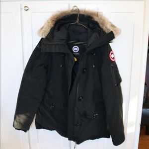 Women’s Canada Goose Montebello Parka
